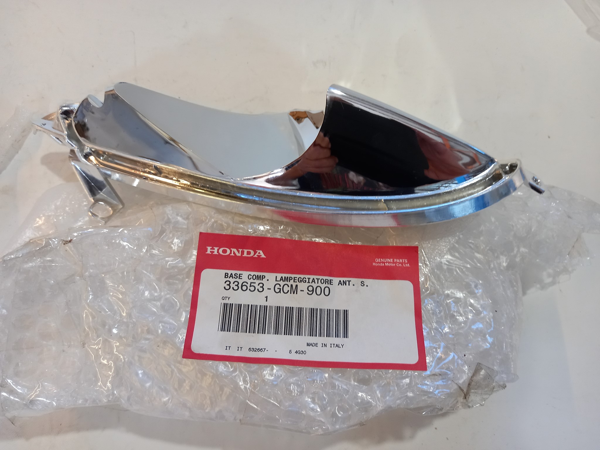 Picture of Honda  BASIS KOMPL., L. H. BLINK  33653-GCM-900